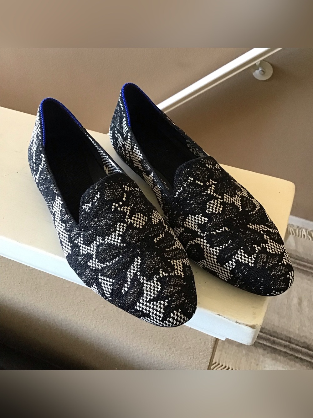 NEW Rothy’s Black Chantilly Lace Loafers Flats (7.5)